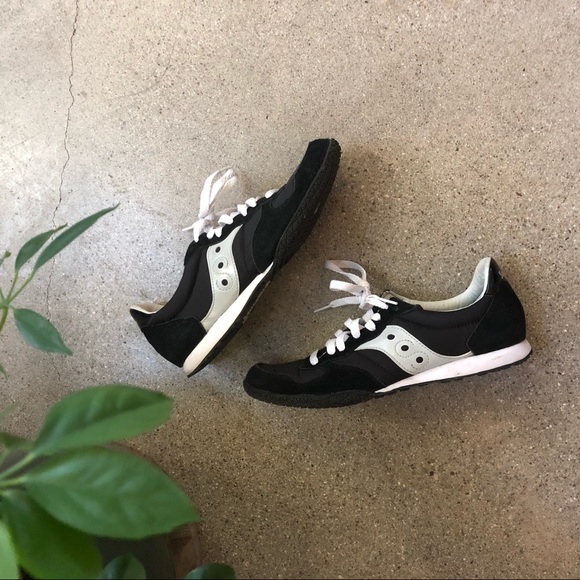 saucony women's bullet shoes